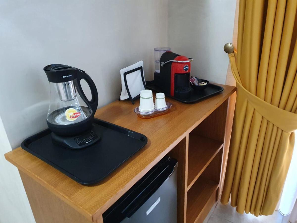Vittoria Guest House Salerno Dış mekan fotoğraf