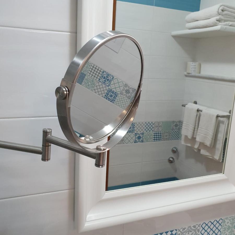 Vittoria Guest House Salerno Dış mekan fotoğraf