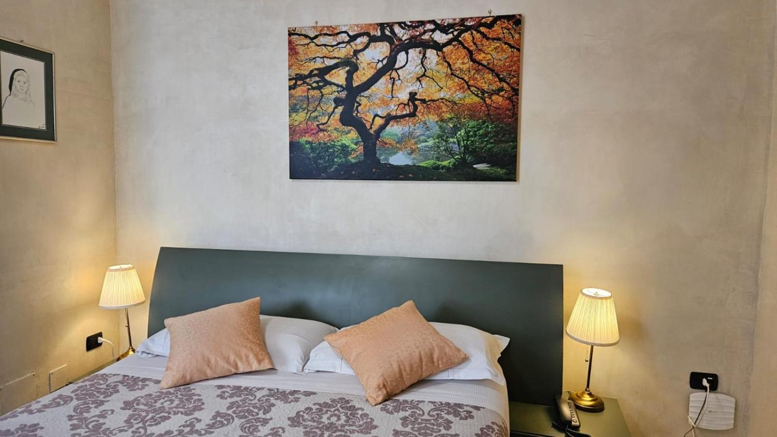 Vittoria Guest House Salerno Dış mekan fotoğraf