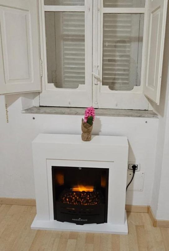 Vittoria Guest House Salerno Dış mekan fotoğraf
