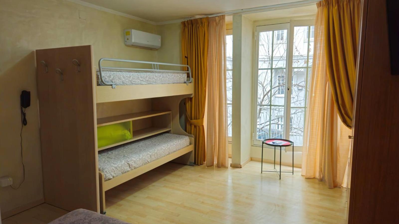 Vittoria Guest House Salerno Dış mekan fotoğraf