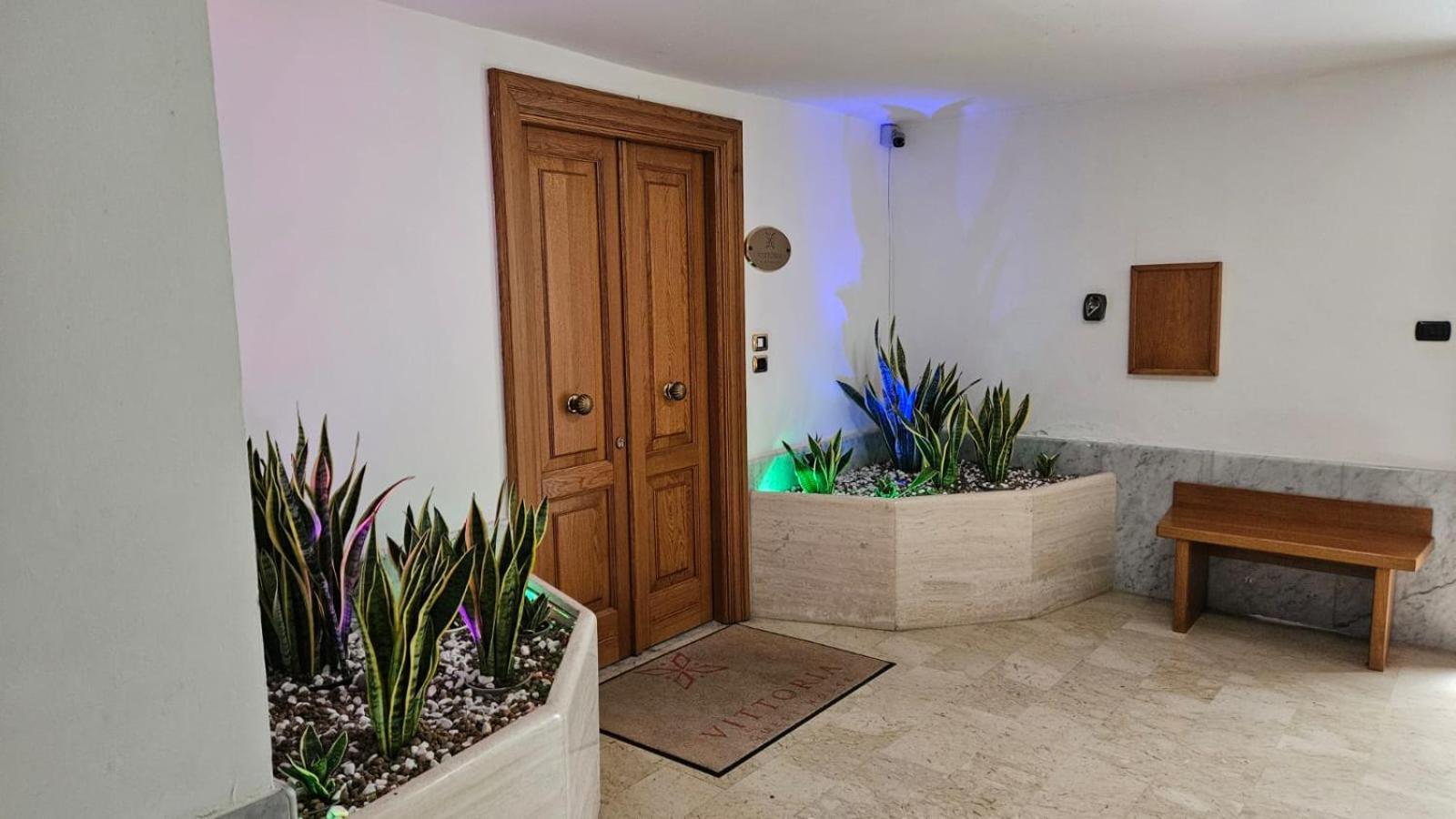 Vittoria Guest House Salerno Dış mekan fotoğraf