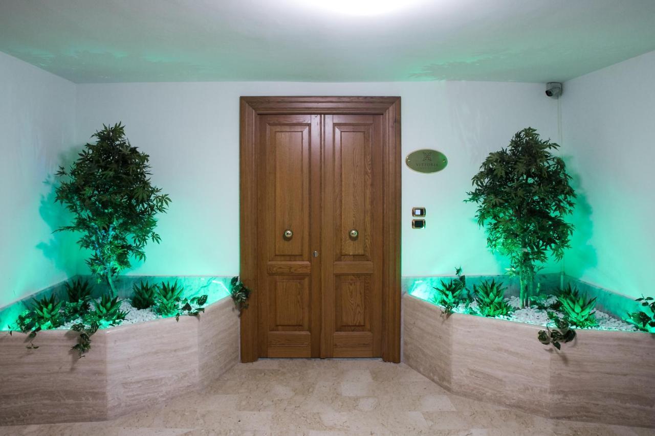 Vittoria Guest House Salerno Dış mekan fotoğraf